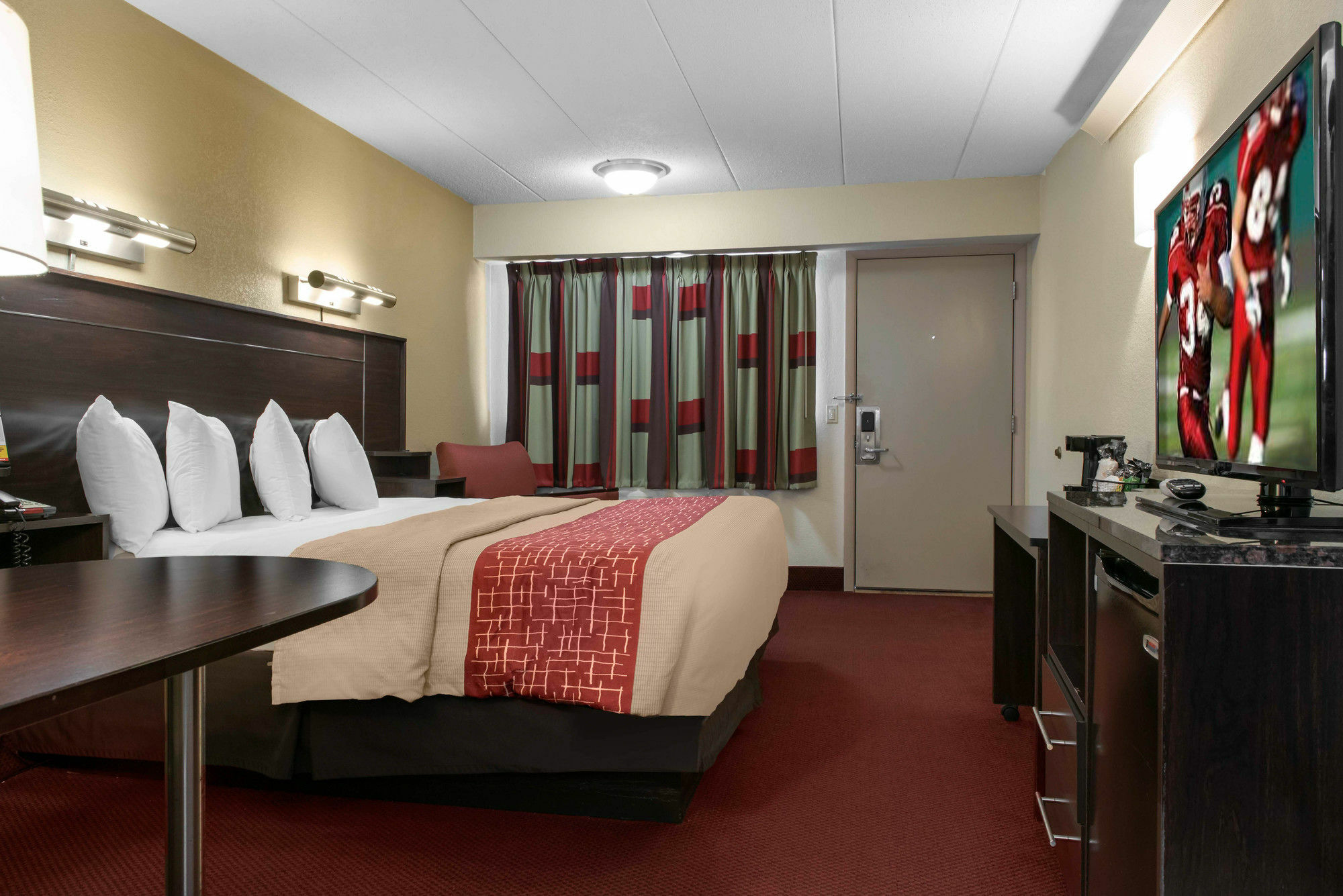 Red Roof - Purdue Motel 2*